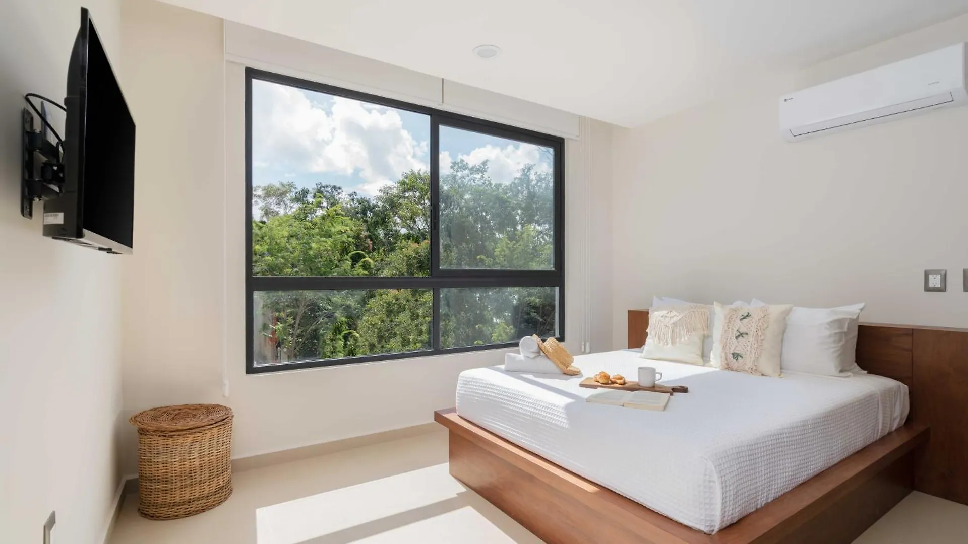 Phimai Suite & Infinity Pool, Fast Wifi, Nespresso & Netflix トゥルム 0*,