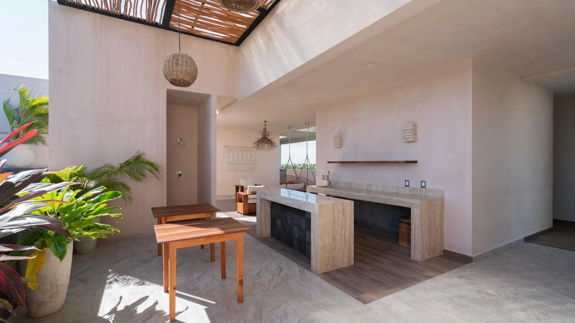 Phimai Suite & Infinity Pool, Fast Wifi, Nespresso & Netflix トゥルム 0*,