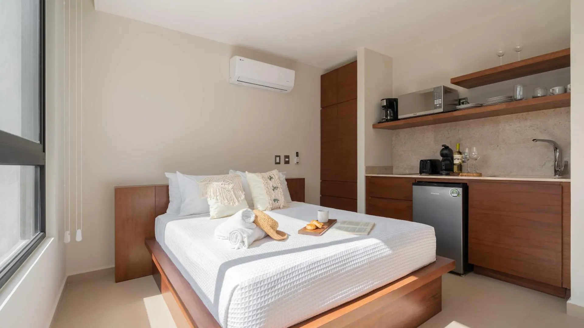 Phimai Suite & Infinity Pool, Fast Wifi, Nespresso & Netflix トゥルム
