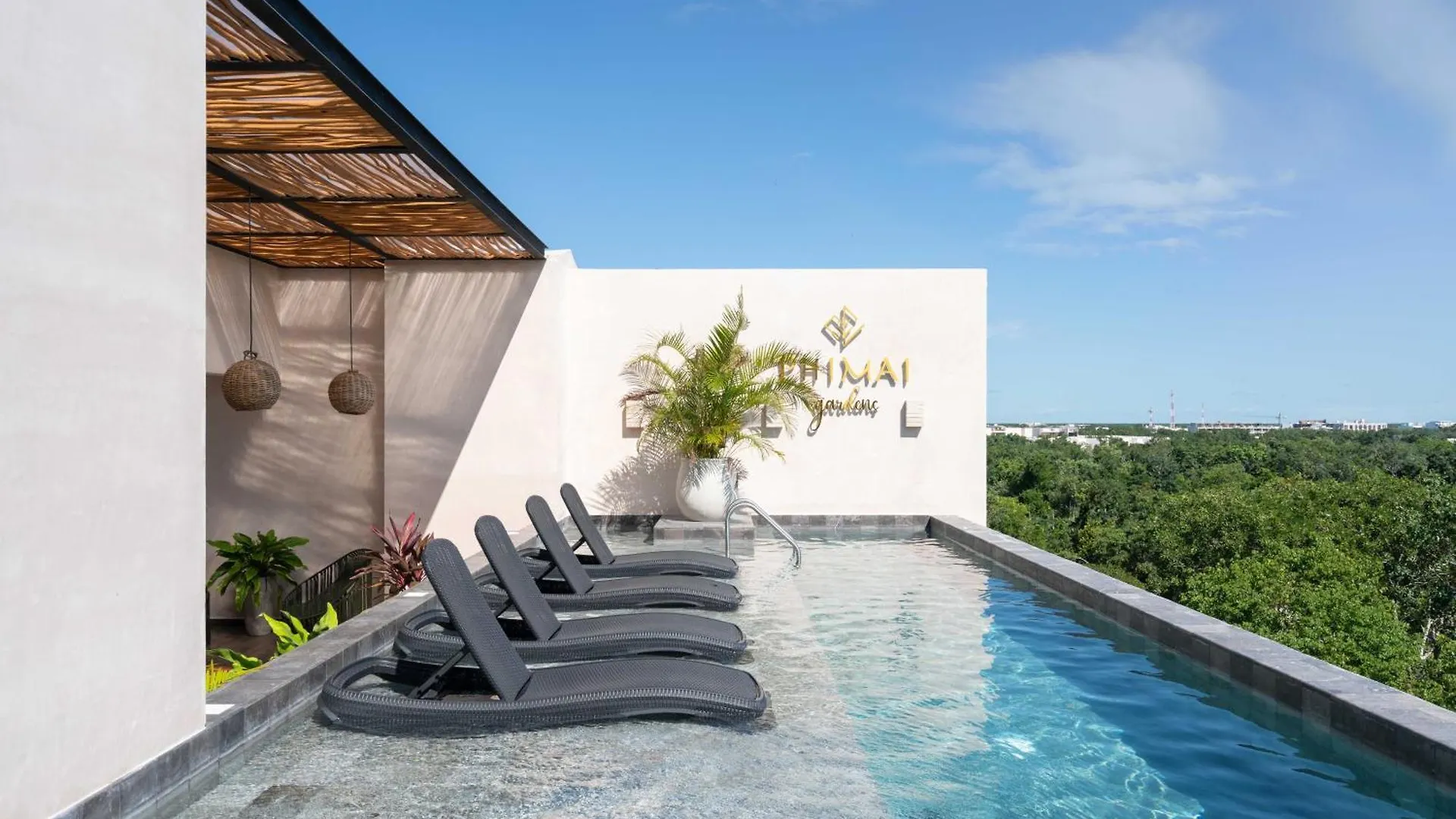 アパート Phimai Suite & Infinity Pool, Fast Wifi, Nespresso & Netflix トゥルム
